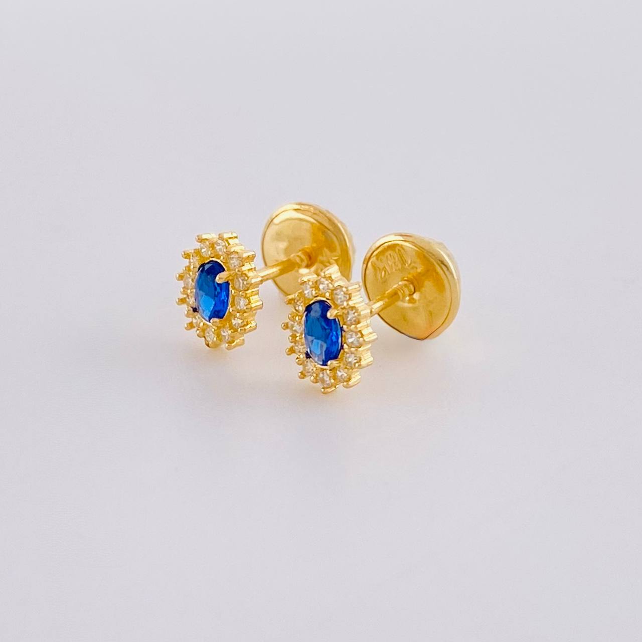 Topos Halo Ovalado 0.75 g / 6 mm Oro Amarillo 18K