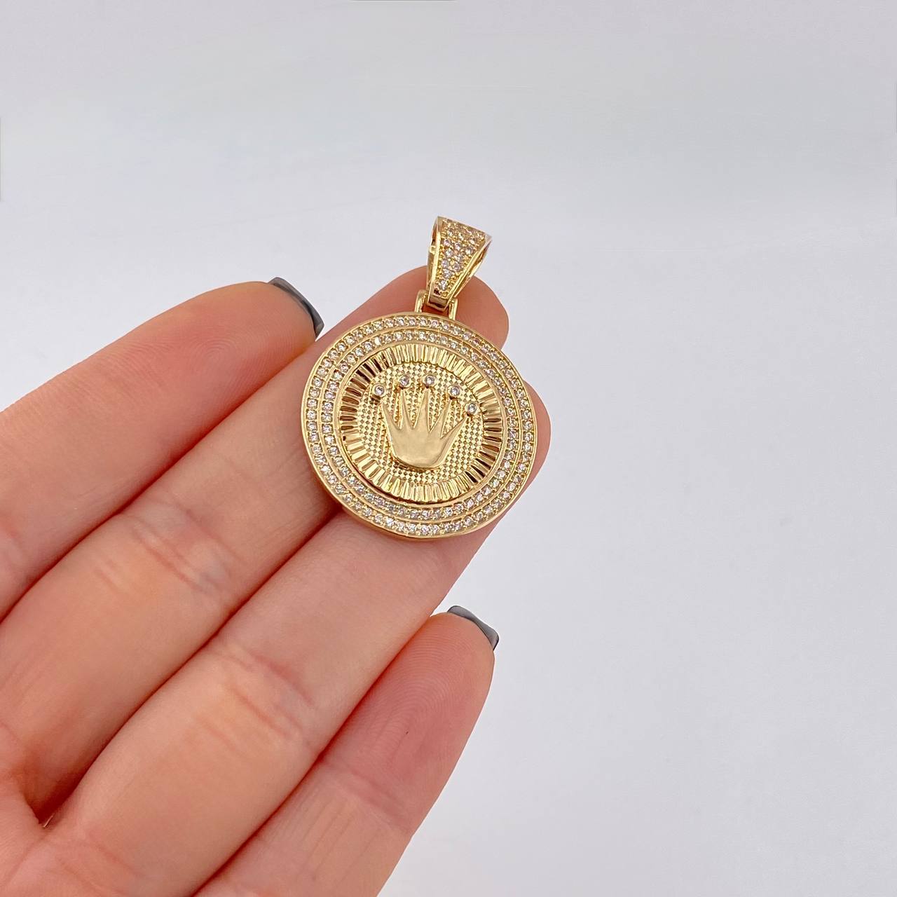 Dije Corona Centinela 6.95 g / 3.5 cm Tres Oros 18K