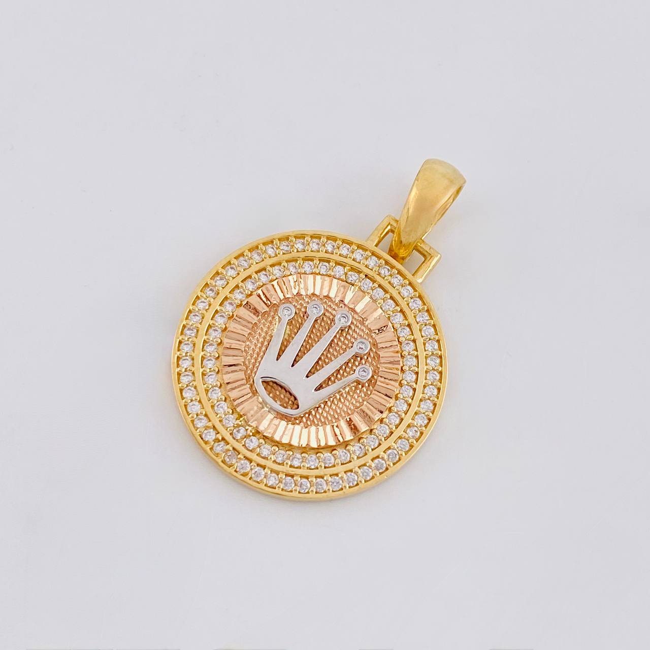 Dije Corona De Lujo 4.5 g / 3 cm Tres Oros 18K