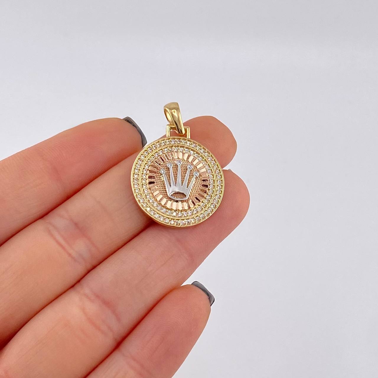 Dije Corona De Lujo 4.5 g / 3 cm Tres Oros 18K