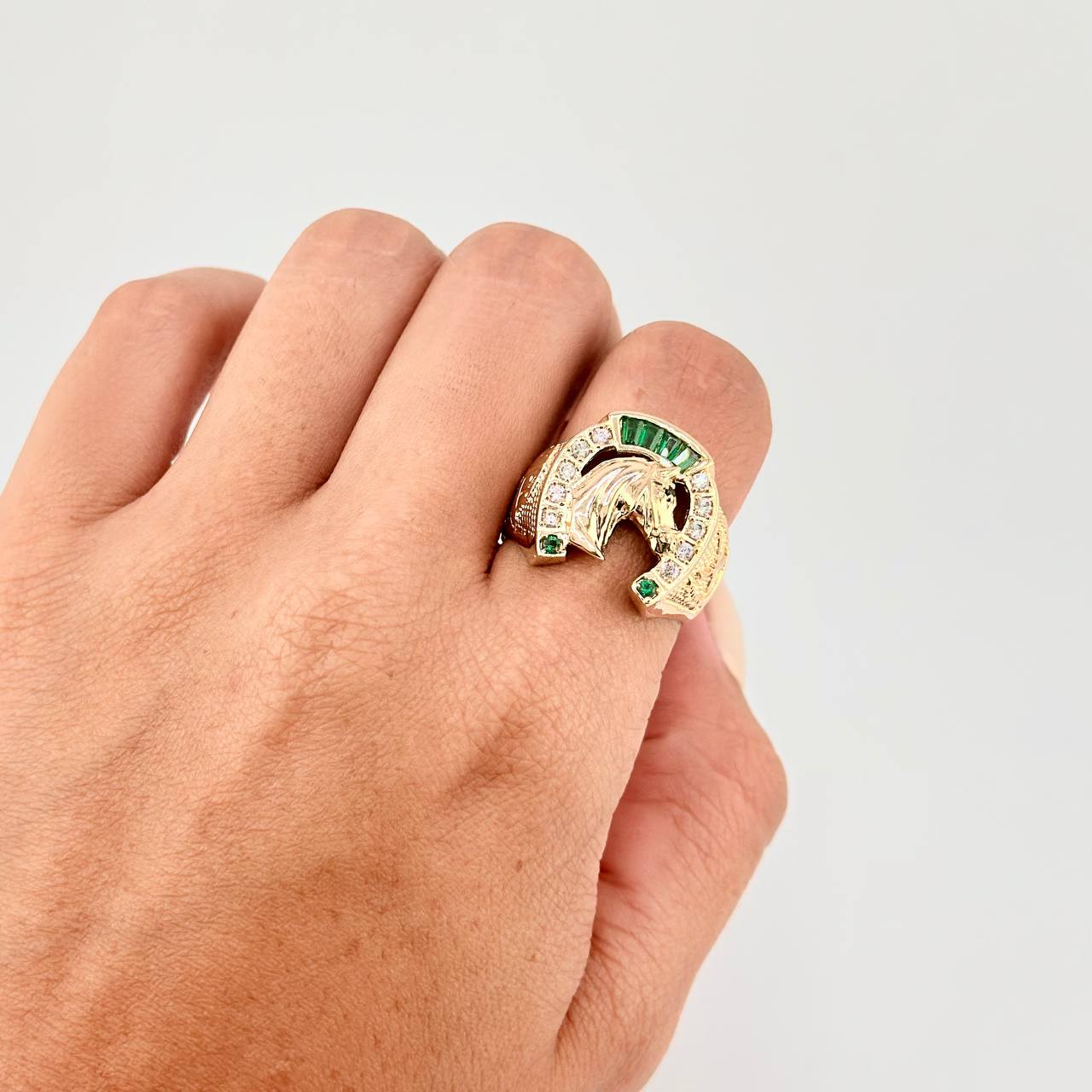 Anillo Herradura Caballo 7.35 g / T9 3/4 Oro Amarillo 18K