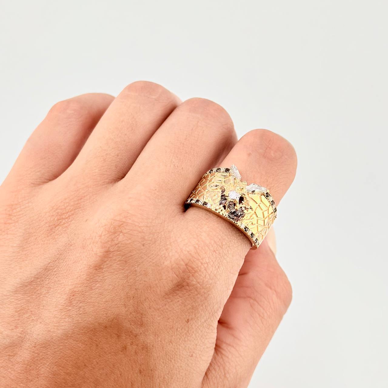Anillo Sinturon San Miguel 8.75 g / T10 Dos Oros Amarillo Blanco 18K