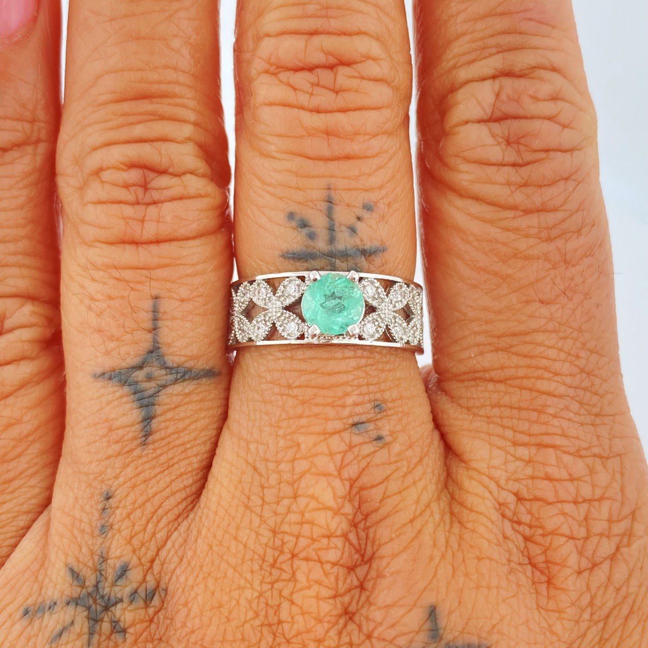 Anillo Encaje Verde 2.75gr / T8 1/4 / Plata  %