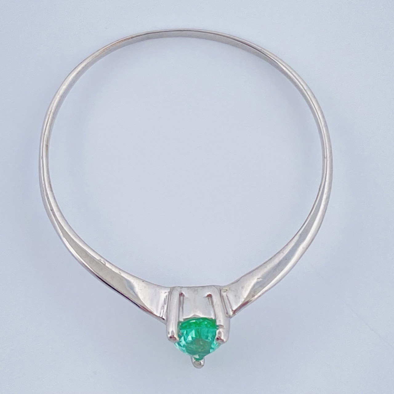Anillo Gota  0.6gr / T7 1/2 / Plata Ley 950 %