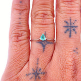 Anillo Gota  0.6gr / T7 1/2 / Plata Ley 950 %