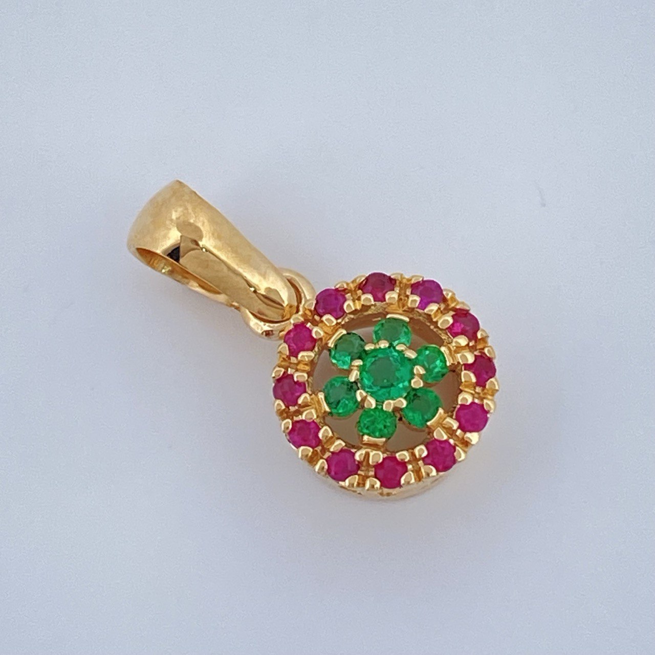 Dije Jardin Real 1.2gr / 1.5cm / Oro Amarillo 18K +