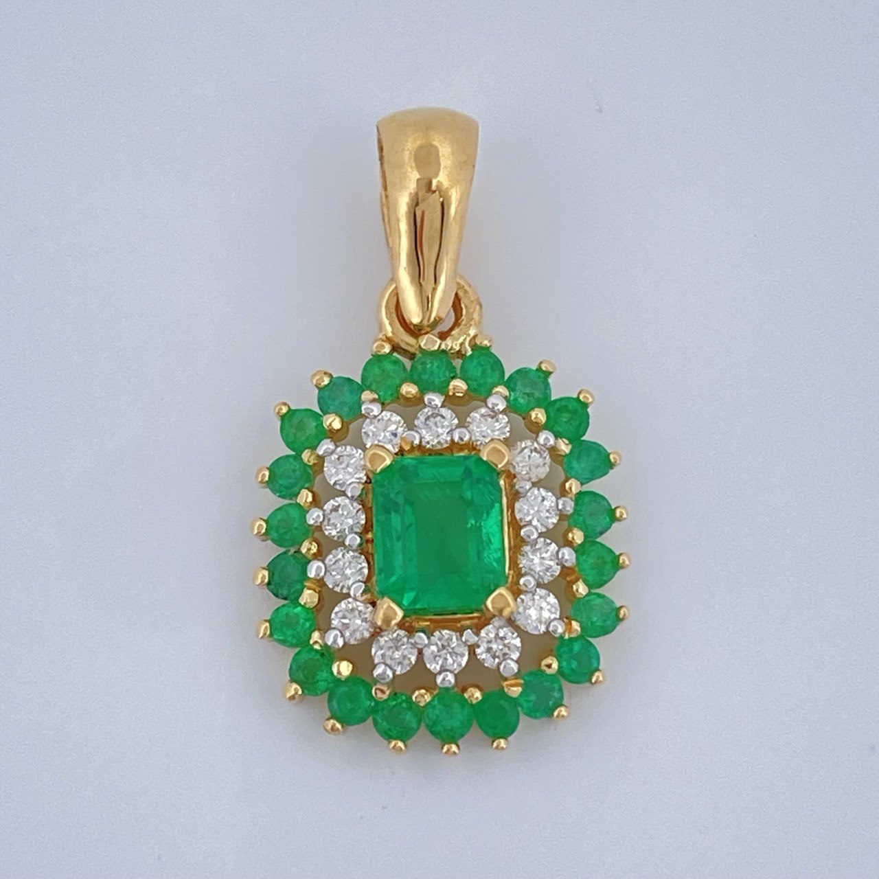 Dije Joya Encanto Moderno 1.5gr / 1.8cm / Oro Amarillo 18K +