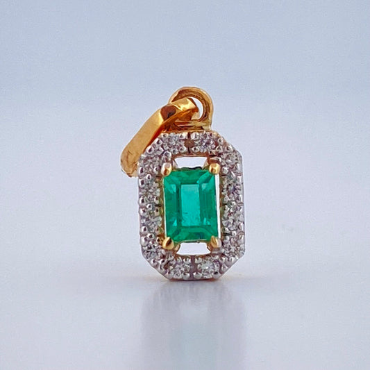 Dije Joya Rectangulo 0.75gr / 1.4cm / Oro Amarillo 18K +