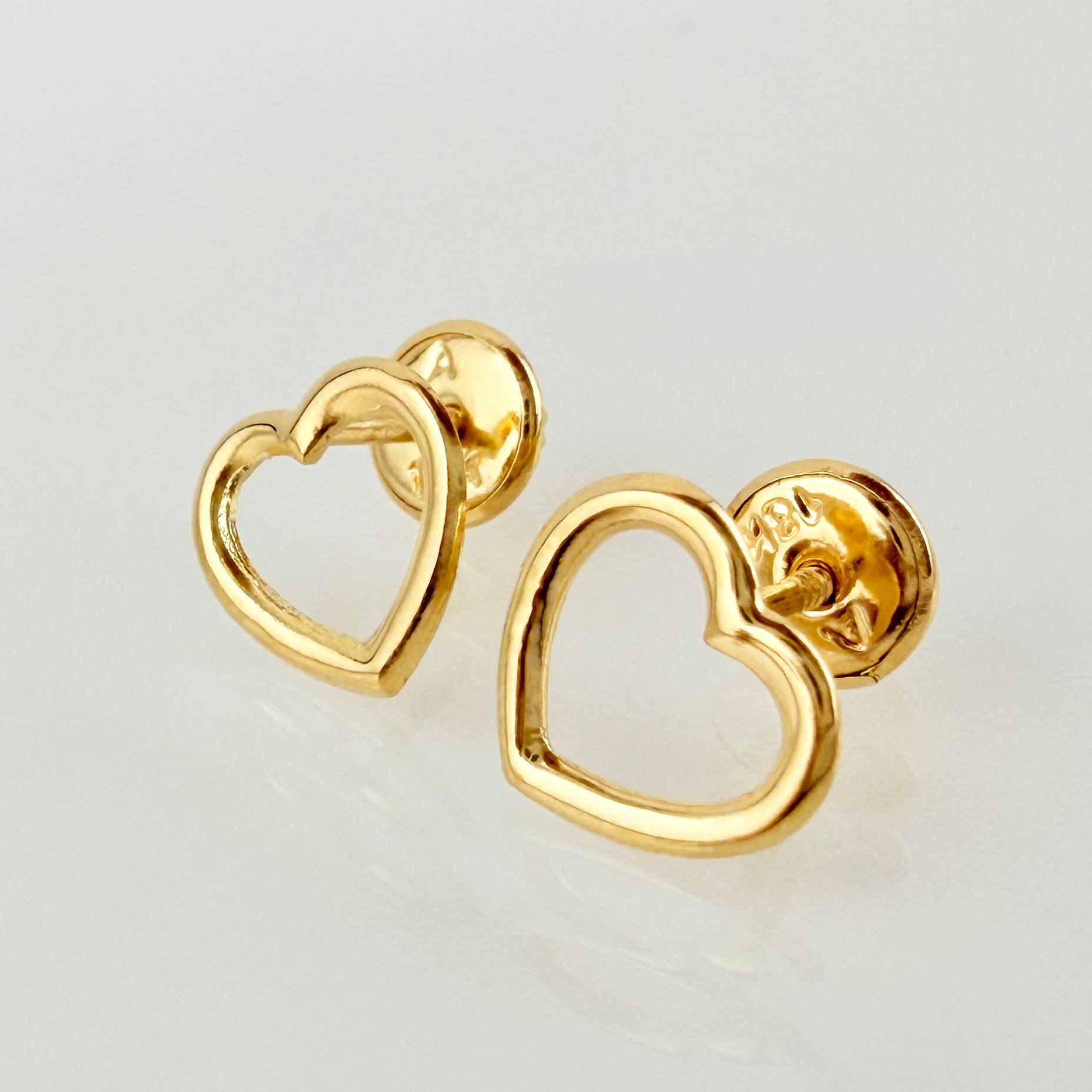 Topos Silueta Corazón 0.65gr / 8mm Oro Amarillo 18K *