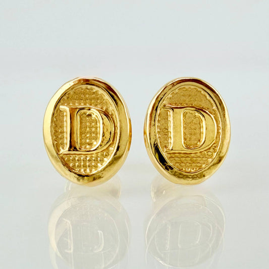 Topos Letra D 0.75gr / 9mm Oro Amarillo 18K
