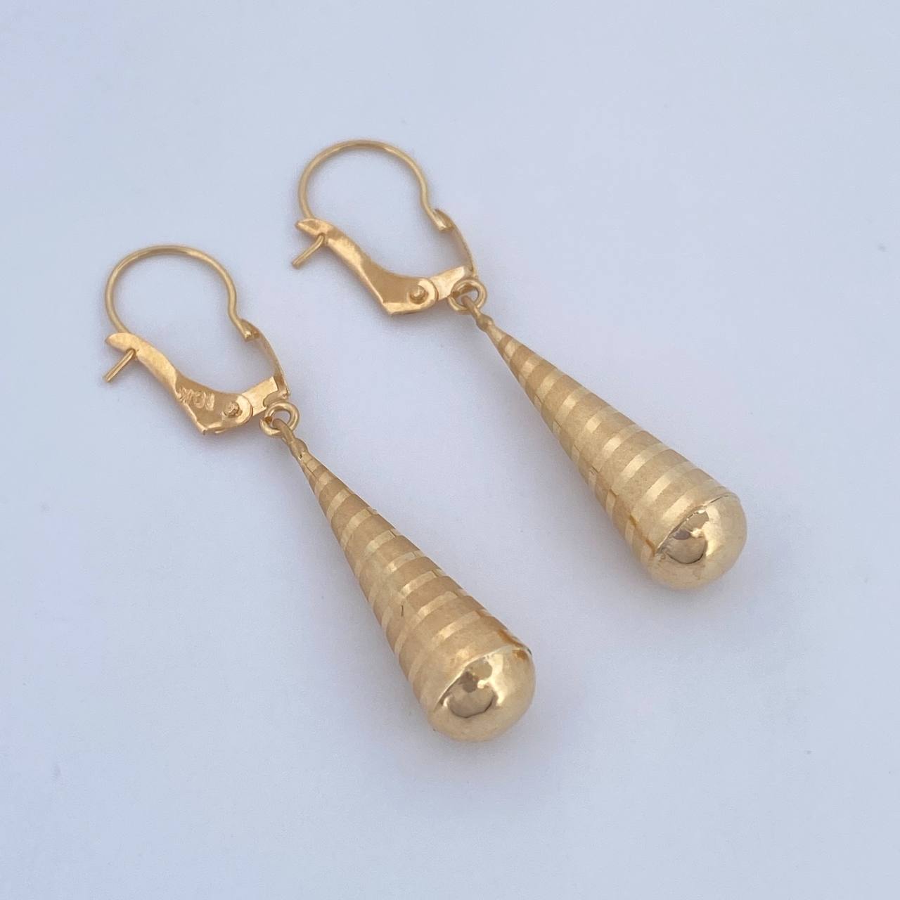 Candongas Lagrima 0.85gr / 3.5cm / Oro 18K &