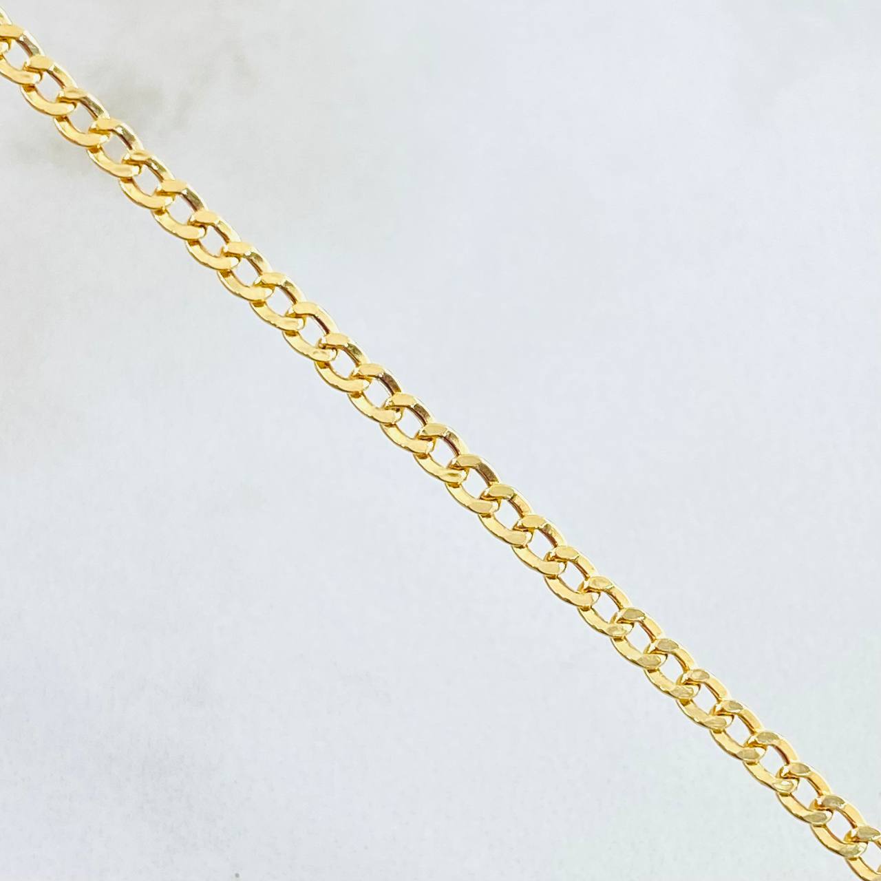 Cadena Cubana 3gr / 50cm / Oro Amarillo +1 18K