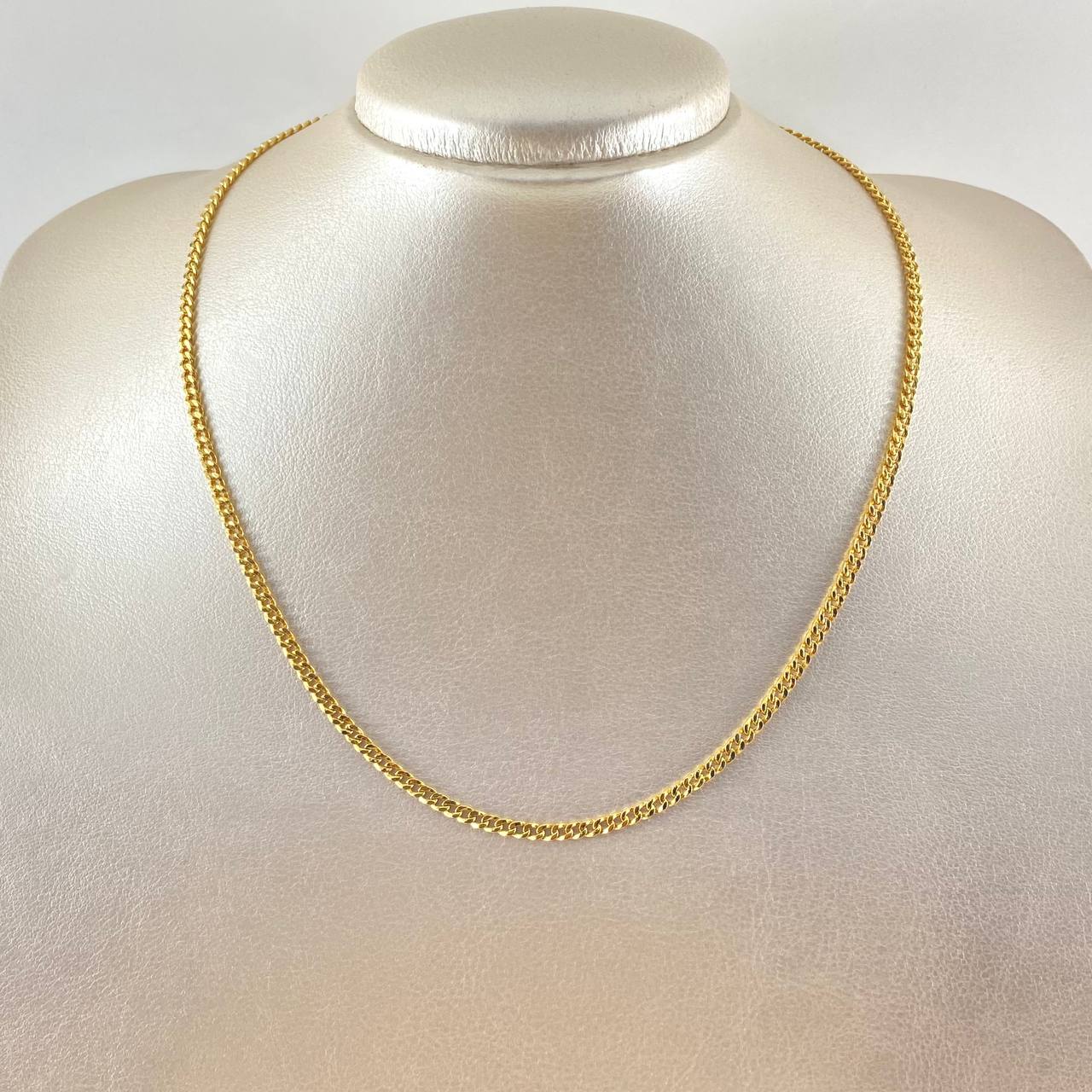 Cadena Cubana 4.5gr / 45cm / Oro Amarillo +1 18K *