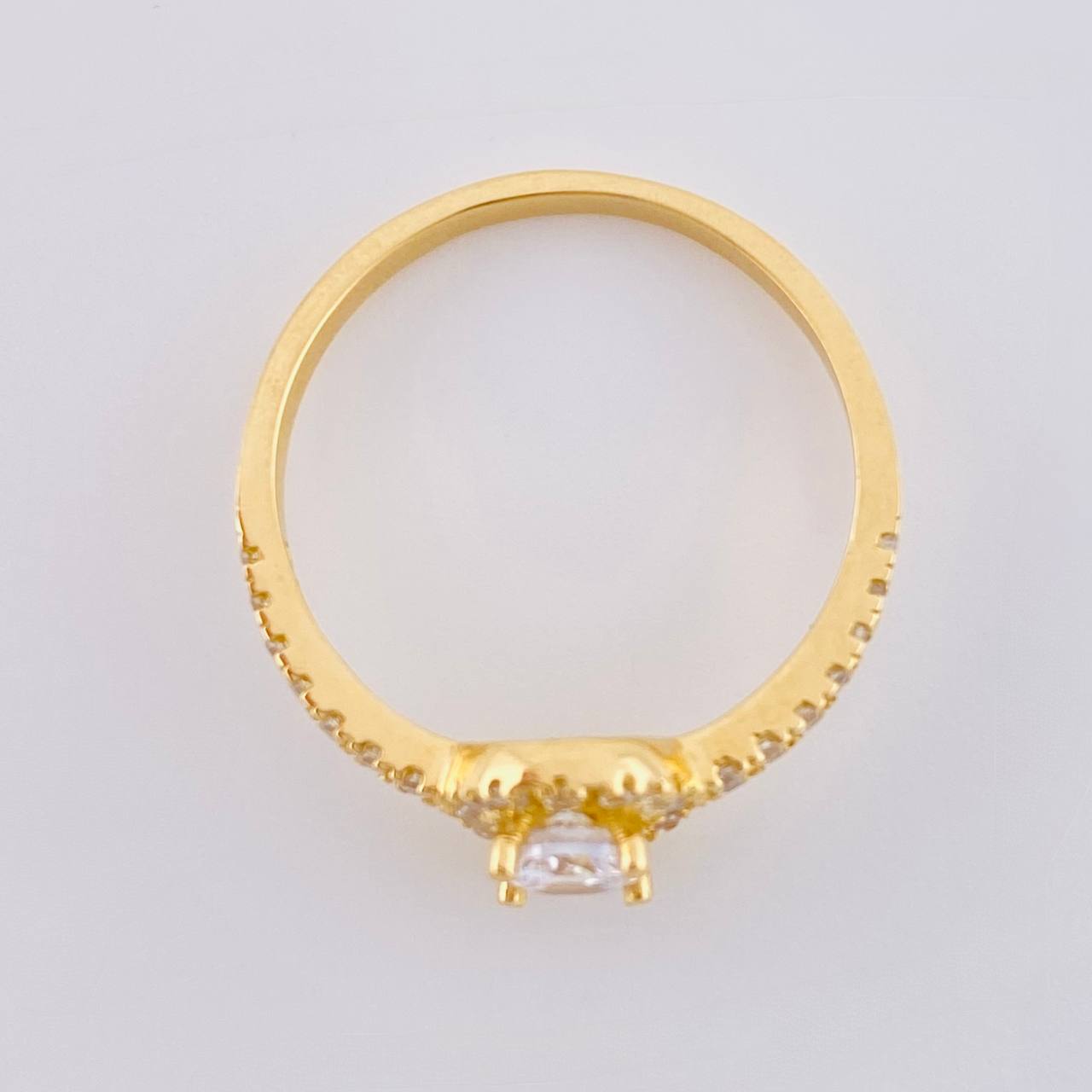 Anillo Solitario Cuatro Garras 2.55 g / T7 Oro Amarillo 18K