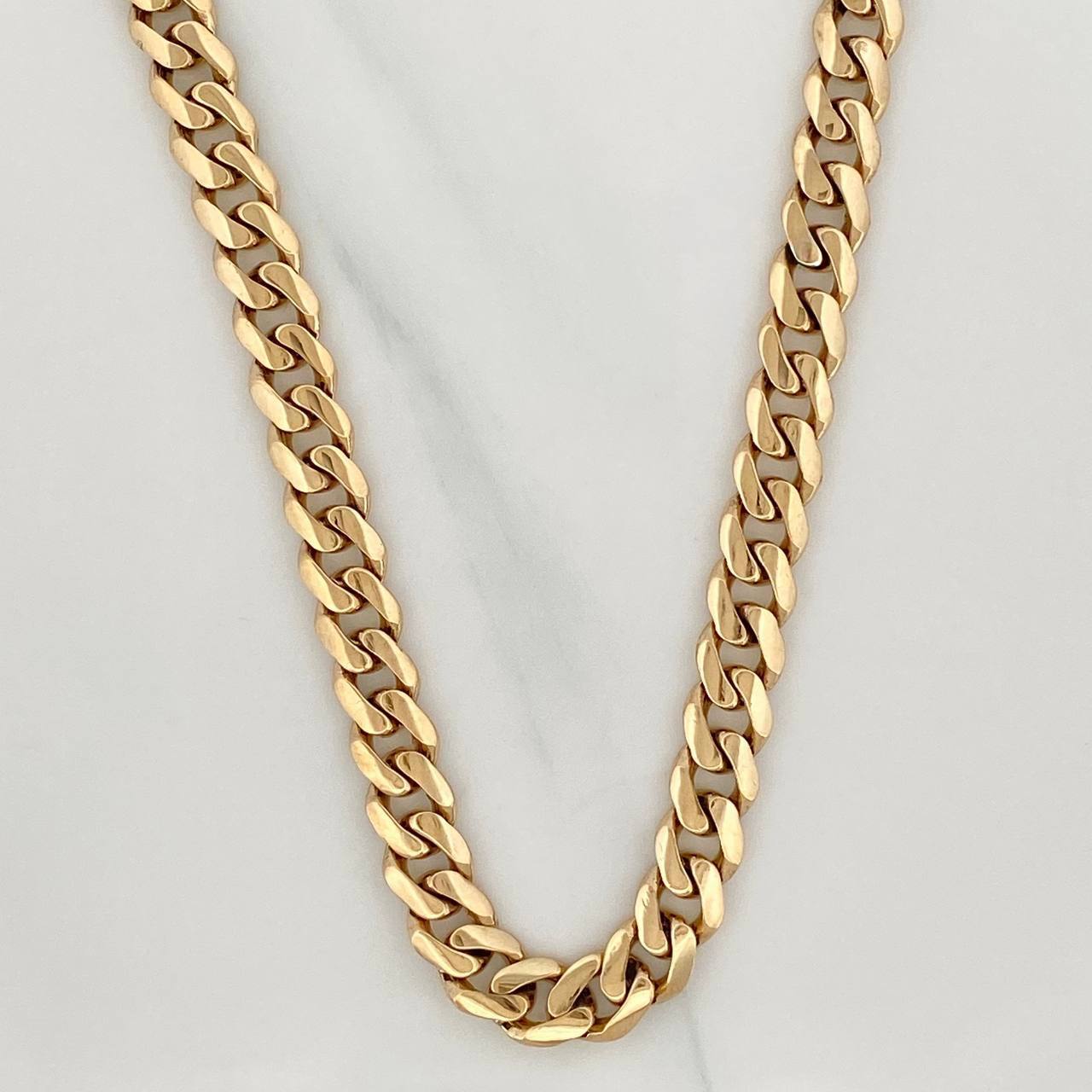 Cadena Cubana 31.45 g / 60.5 cm / 6.8 mm Oro Amarillo 18K