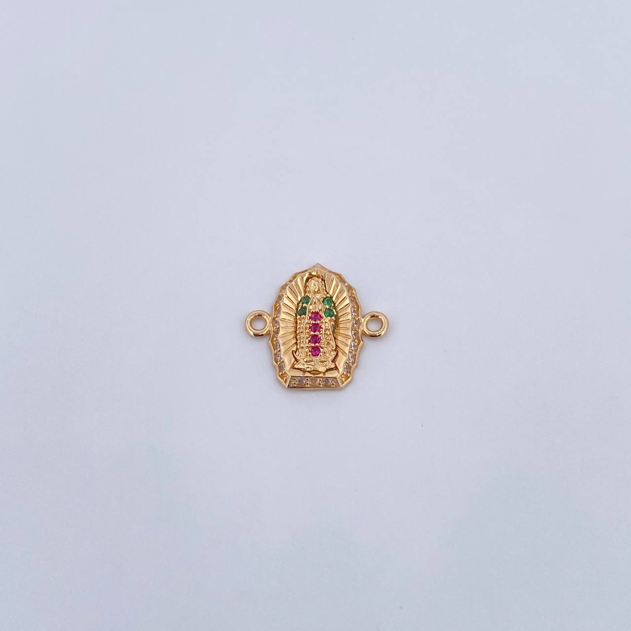 Herraje Virgen de Guadalupe 1.05gr / 1.4cm / Circones Fucsias Verdes Blancos Oro Amarillo 18K $