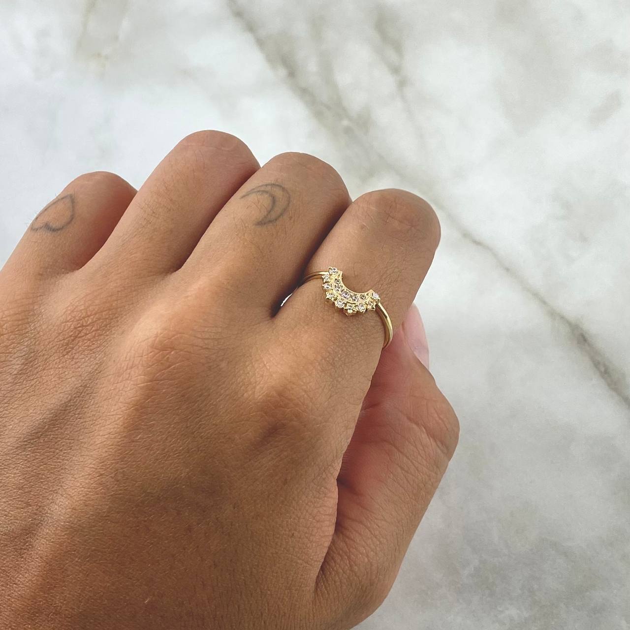 Anillo Pareja Sol y Luna 3.25gr / T6 3/4- T61/2 / Circones Blancos Oro Amarillo 18K