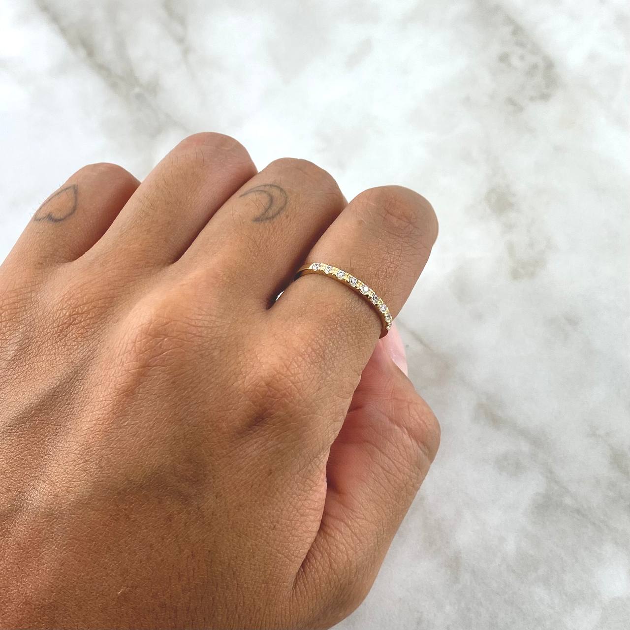 Anillo Churumbela Puntos 1.55gr / T6 3/4 / Circones Blancos Oro Amarillo 18K *