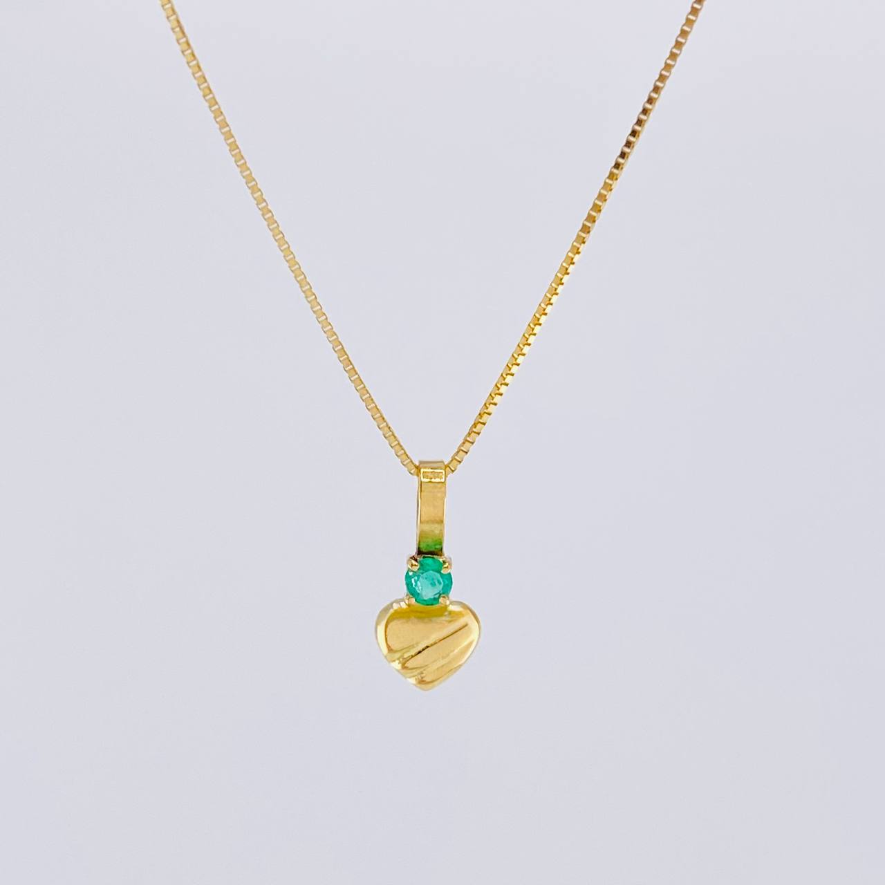 Set Cadena Veneciana + Dije Corazon Rayado Esmeralda 3 Pts / 1 g / 45 cm Oro Amarillo 18K