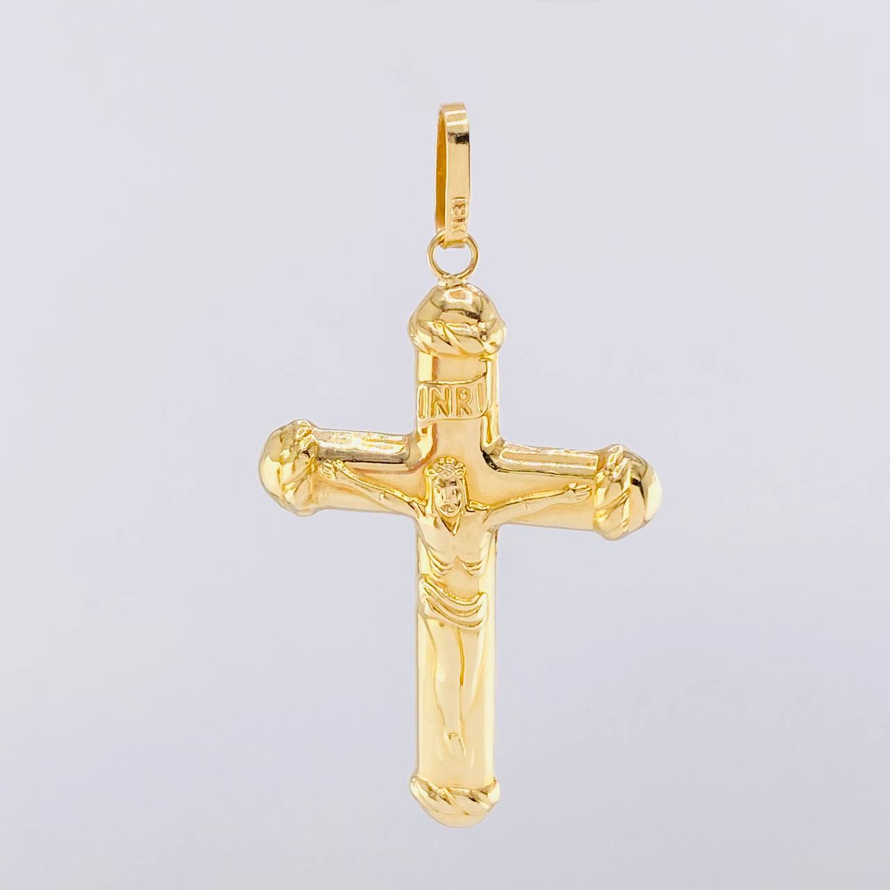 Dije Cruz Cristo 3.5gr / 5.5cm / Oro Amarillo 18K