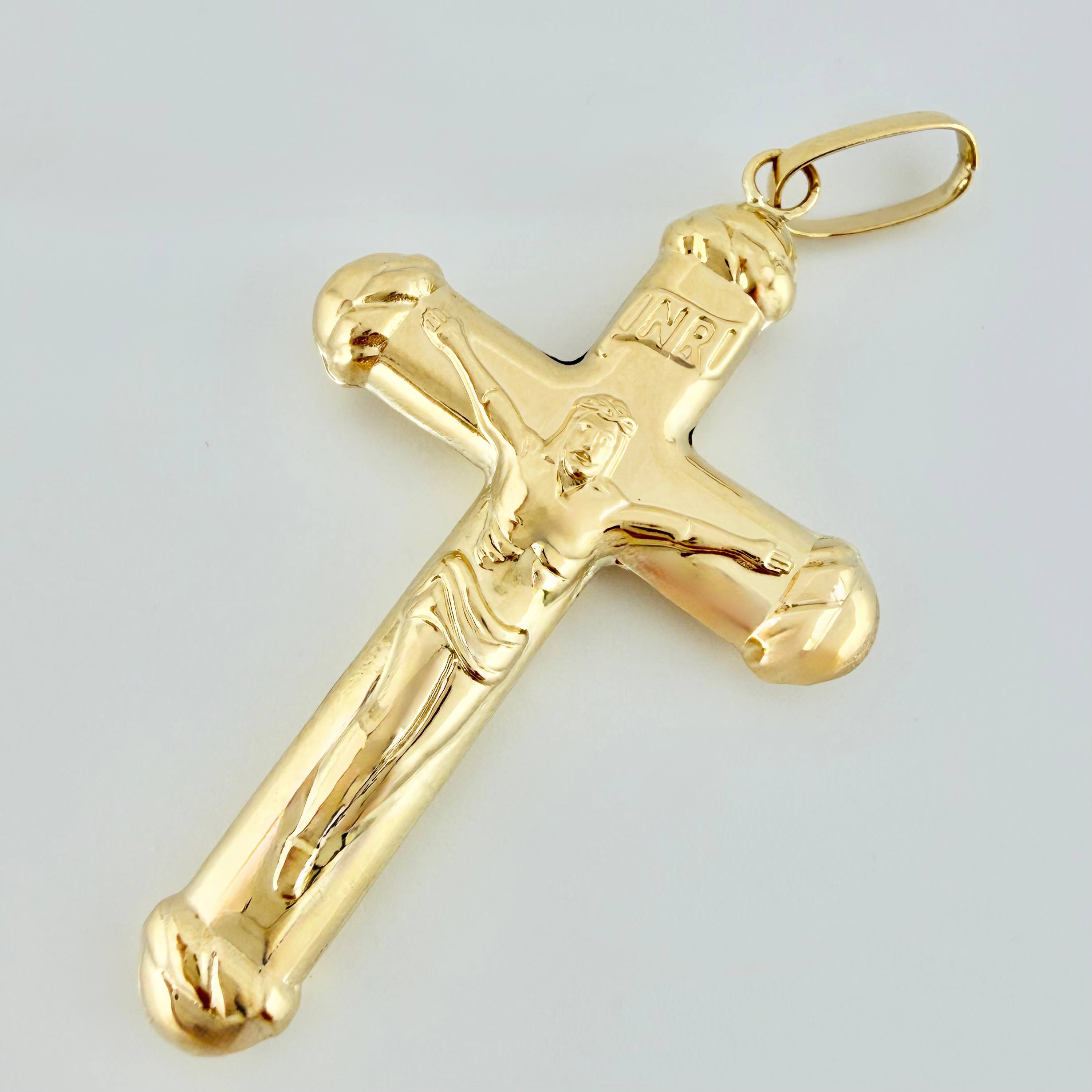 Dije Cruz Cristo 3.3gr / 5.5cm / Oro Amarillo 18K *