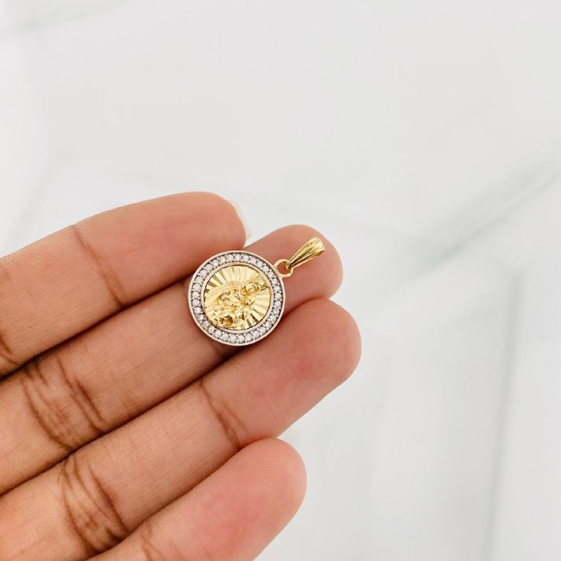 Dije Medalla Virgen del Carmen 2.75g / 2cm Dos Oros Amarillo Blanco 18K