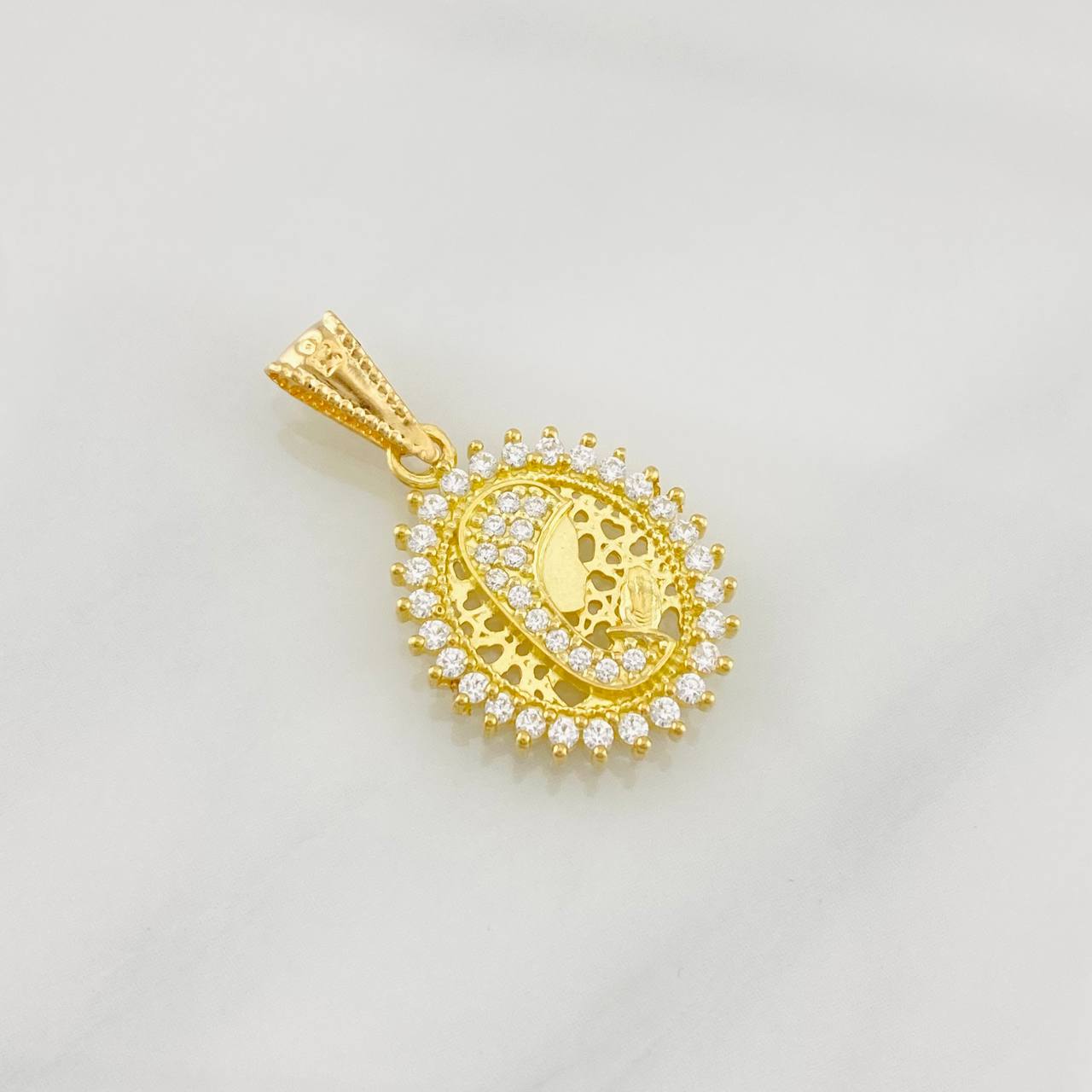 Dije Virgen Maria 1.75g / 2cm Oro Amarillo 18K