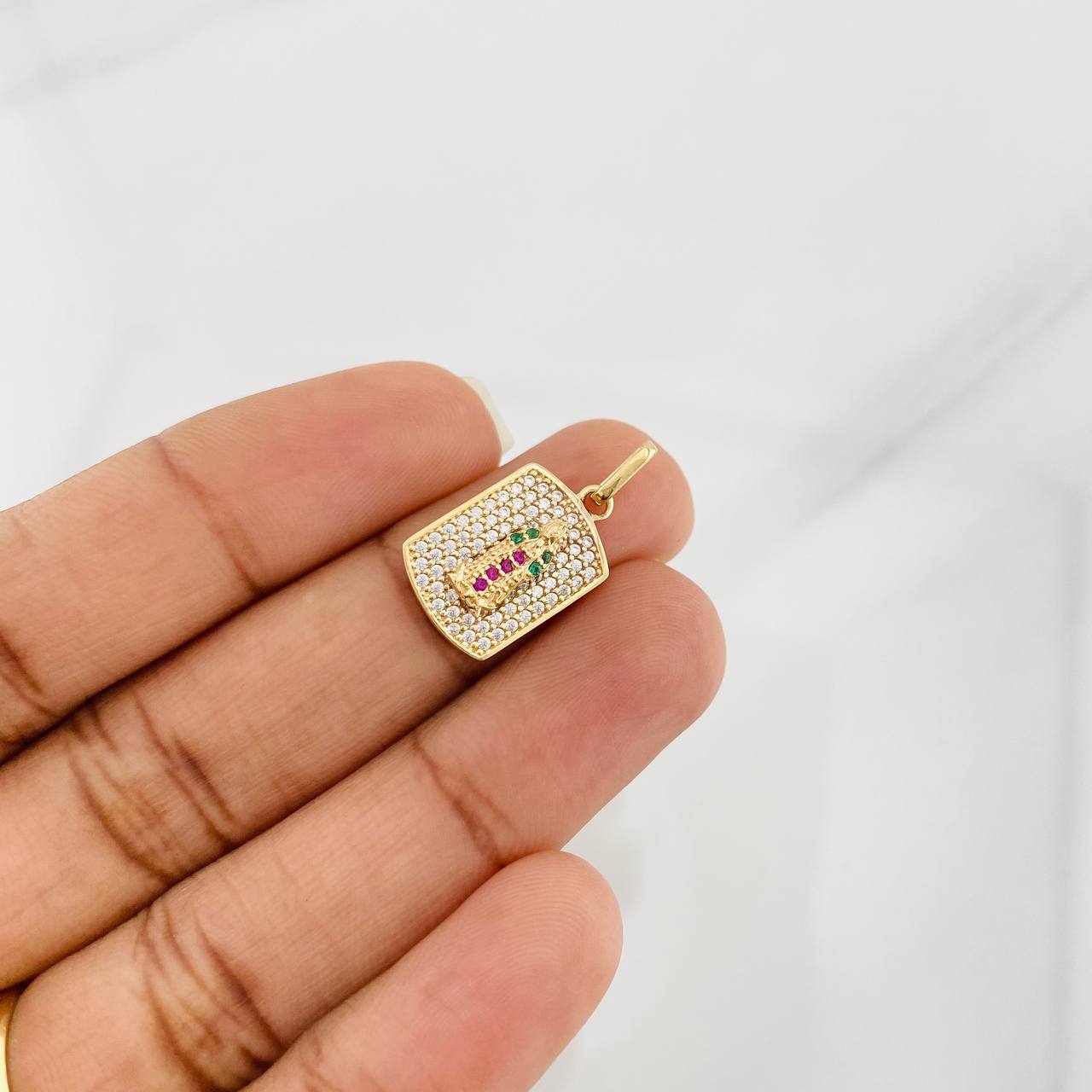 Dije Medalla Virgen Guadalupe 2.15g / 2cm Oro Amarillo 18K