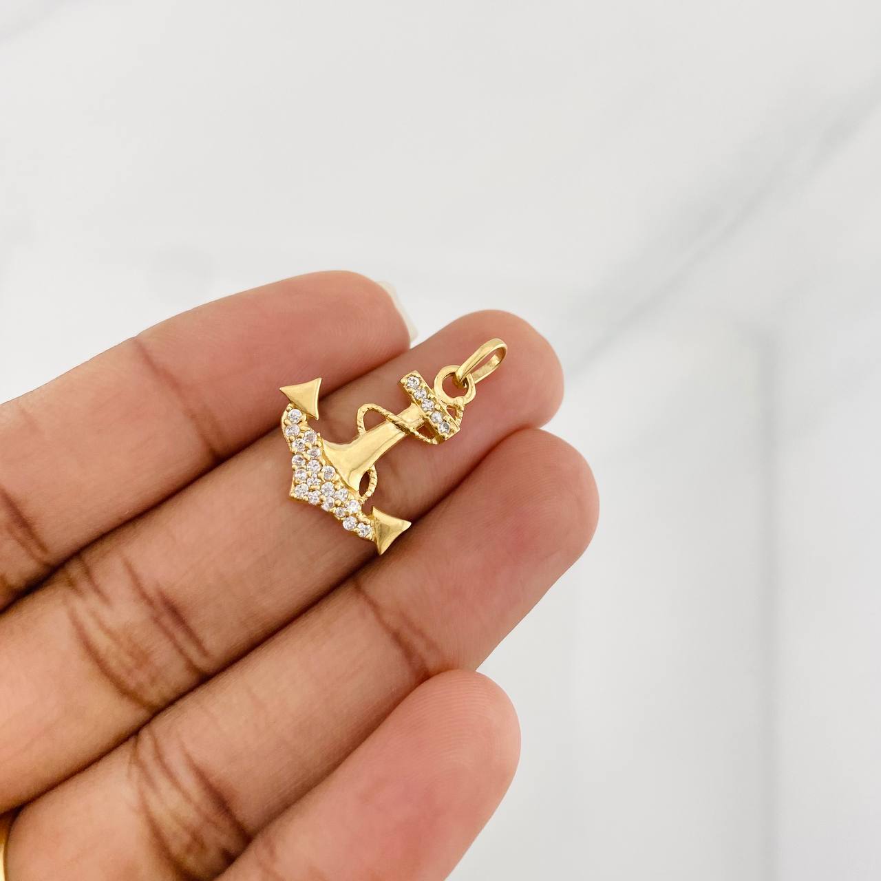 Dije Ancla 1.6g / 3.5cm Oro Amarillo 18K
