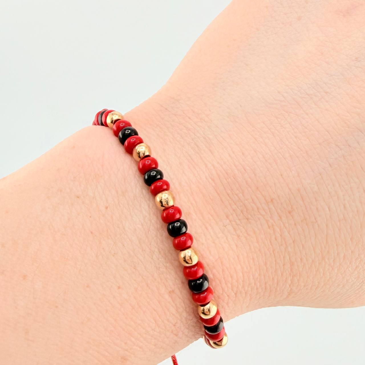 Pulsera Tejida Roja Ojo Turco / Bolas 10Und 4Mm Oro Amarillo 18K
