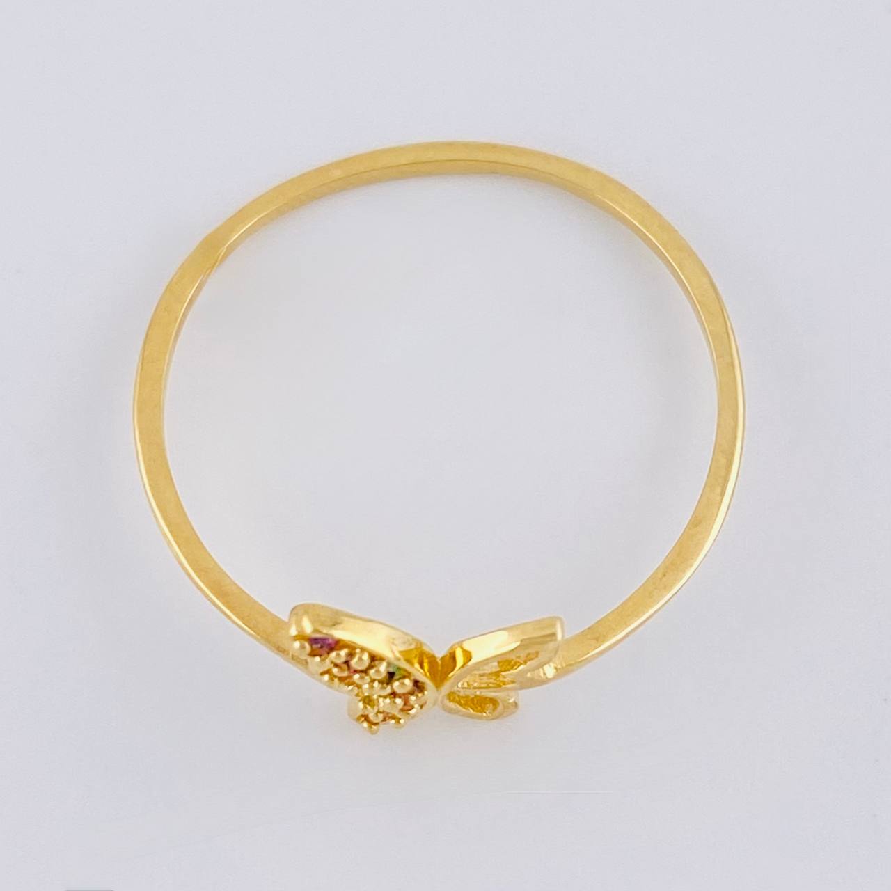Anillo Silueta Mariposa 1.1 g / T8 1/2 Oro Amarillo 18K