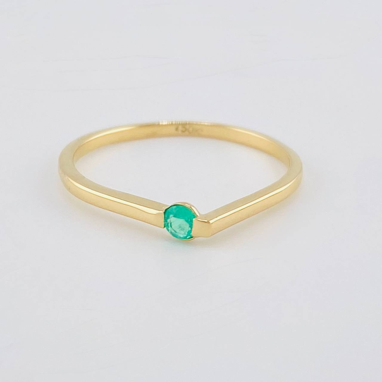 Anillo Gota Esmeralda 8Pts 1.55 g / T8 Oro Amarillo 18K