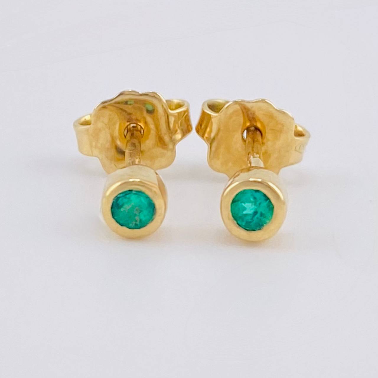 Topos Cetro Esmeralda 14Pts 1.35 g / 3.6 mm Oro Amarillo 18K