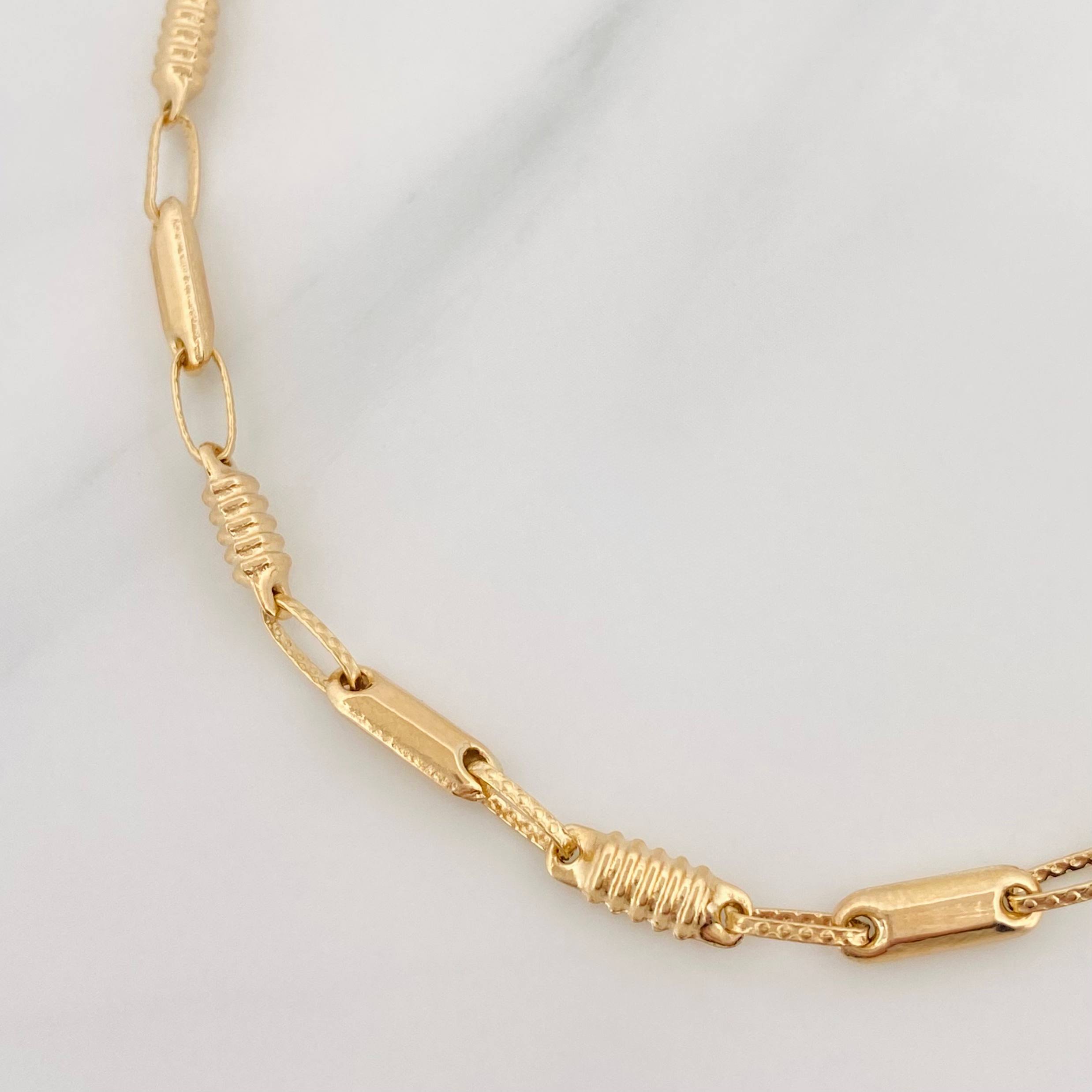 Pulso Rustico Barril 3.6 g / 21 cm / 3.4 mm Oro Amarillo 18K