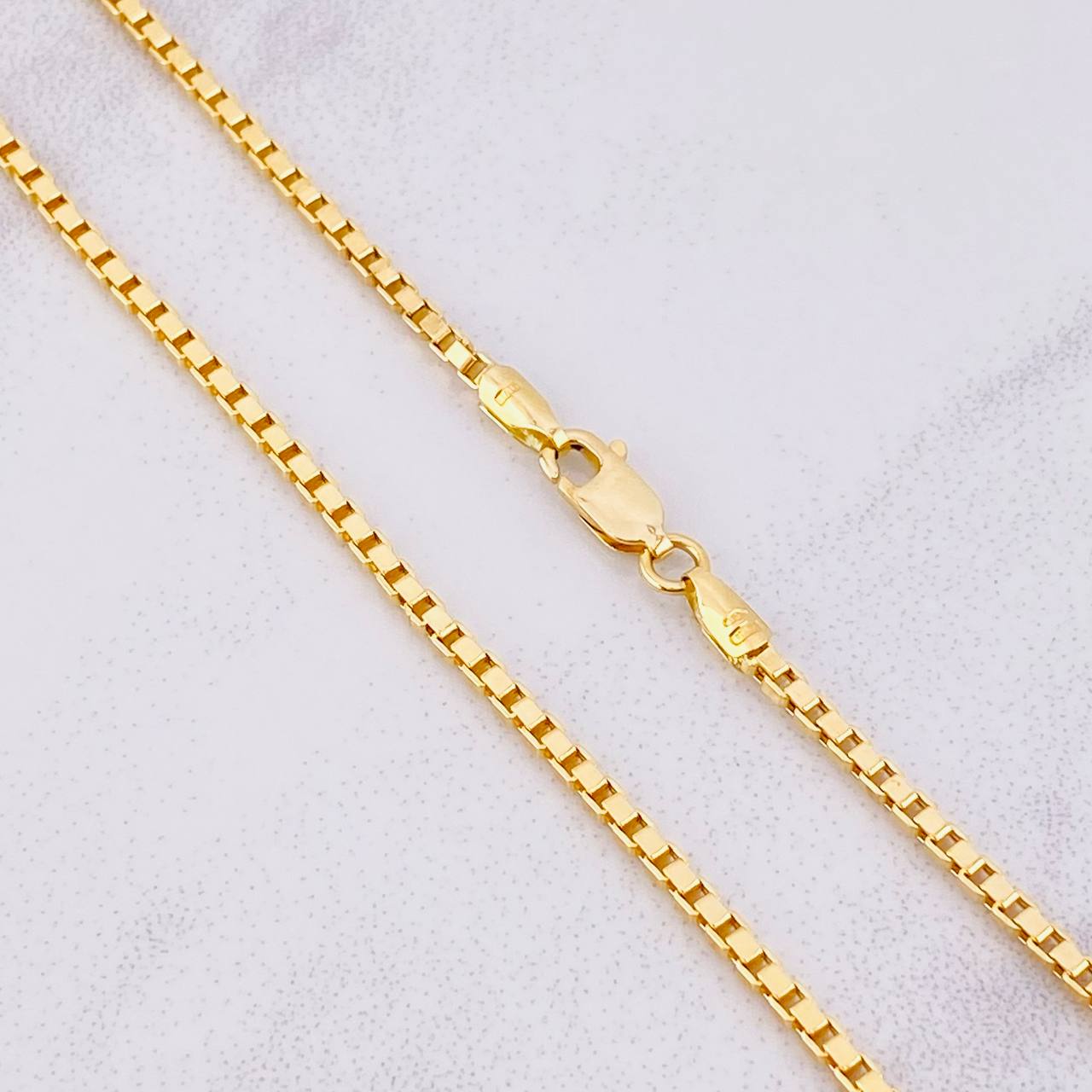 Cadena Veneciana 6g / 60cm / 1.83mm Oro Amarillo 18K