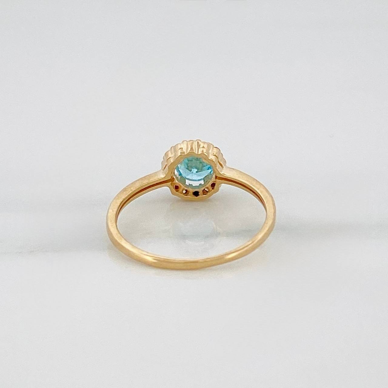 Anillo Halo 1.85 g / T7 Oro Amarillo 18K