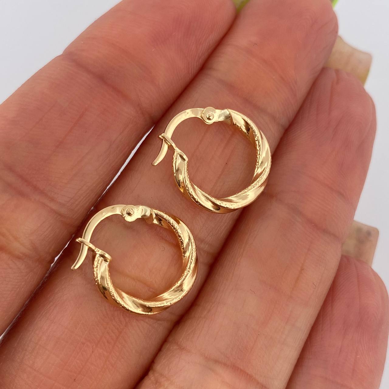 Candongas Nilo 1gr / 1.6cm / Oro 18K $
