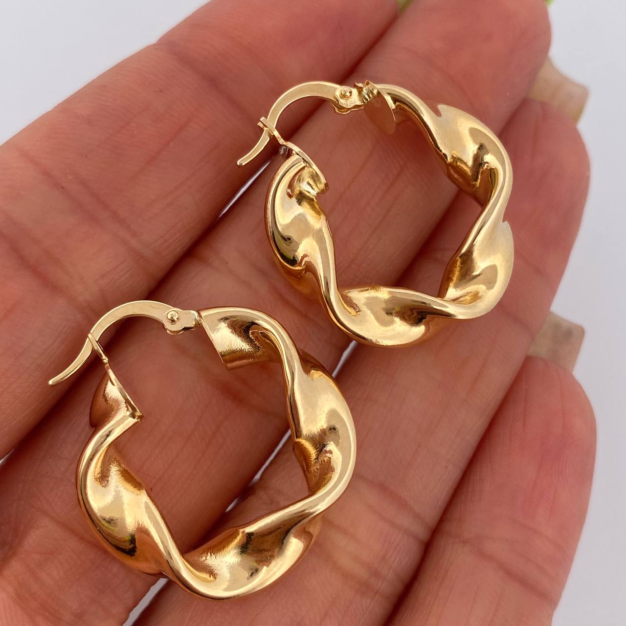 Candongas Azir 4.3gr / 2.7cm / Oro 18K $