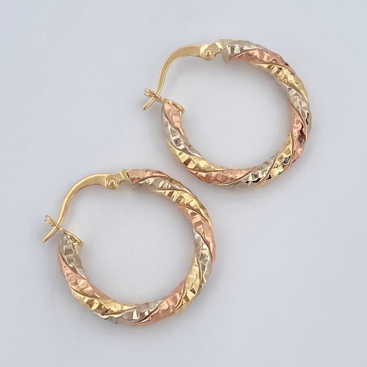 Candongas Majo 2.15gr / 2.3cm / Oro 18K $
