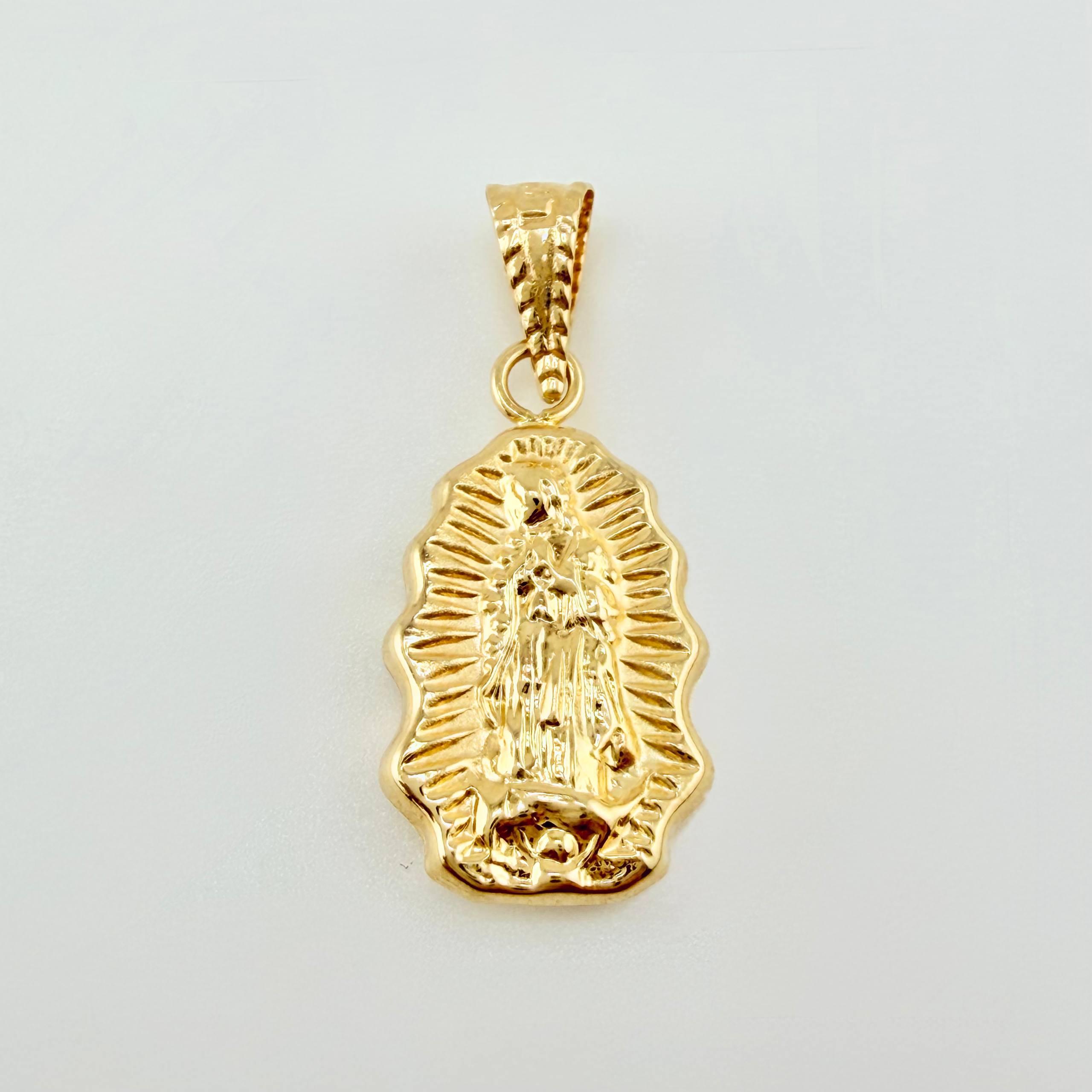 Dije Virgen Guadalupe Silueta Rallado 0.55gr / 1.05cm / Oro Amarillo 18K ©