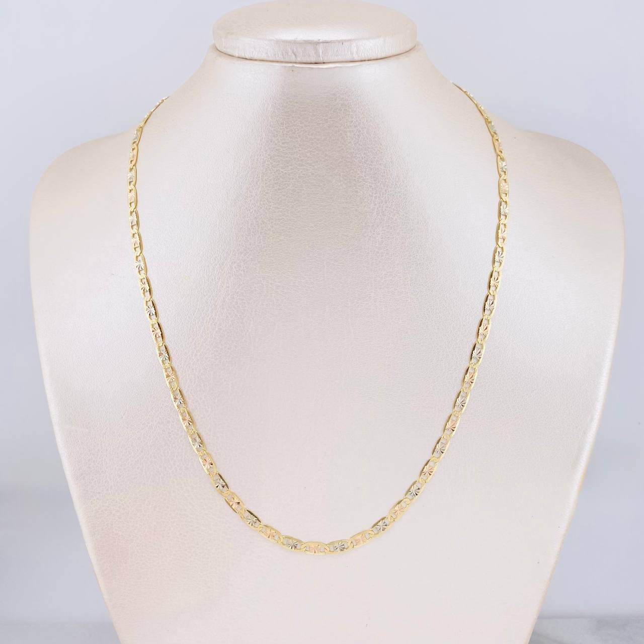 Cadena Plana 7.4g / 45cm / 3.4mm Tres Oros 18K
