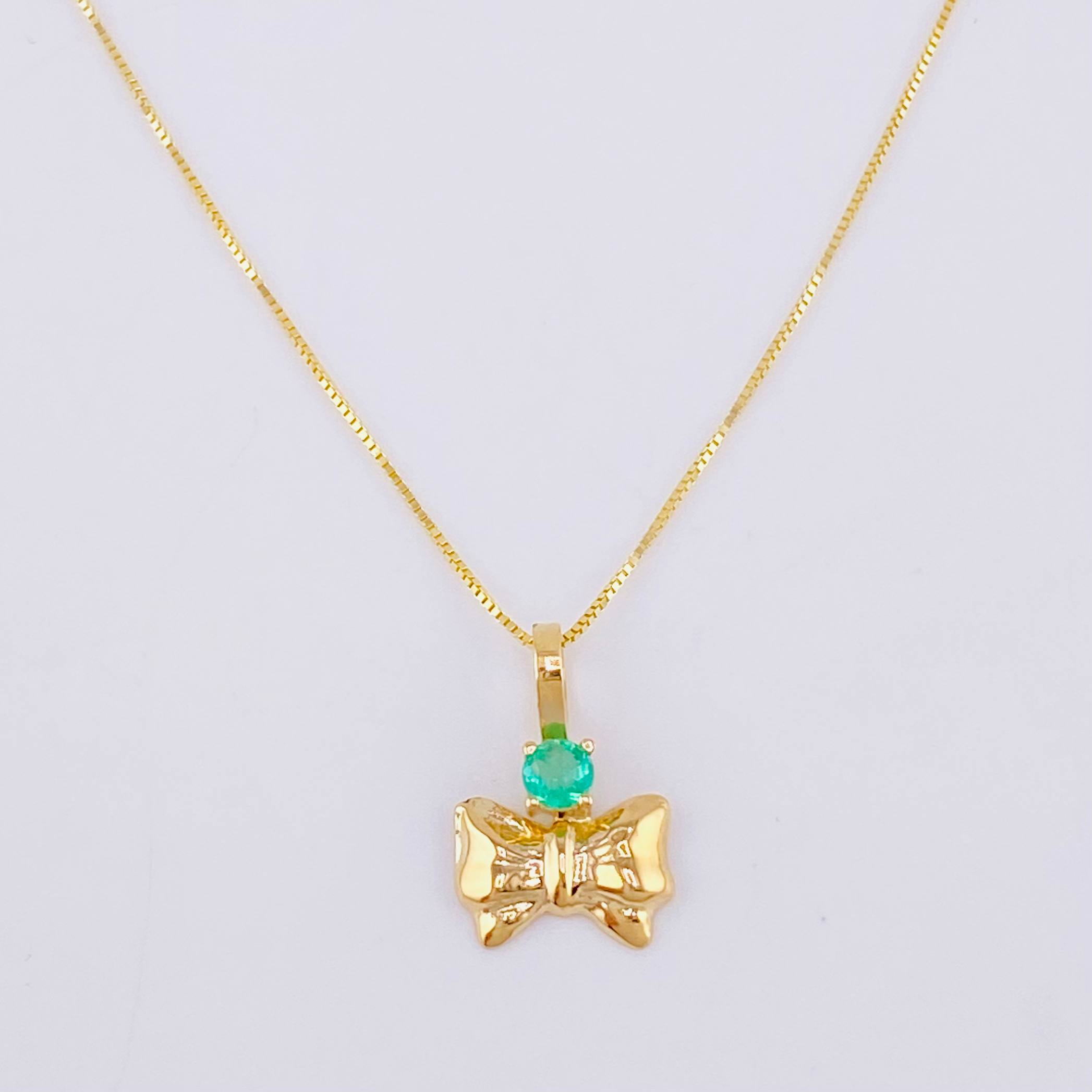 Set Cadena Veneciana + Dije Moño Esmeralda 6 Pts / 1.2 g / 45 cm Oro Amarillo 18K