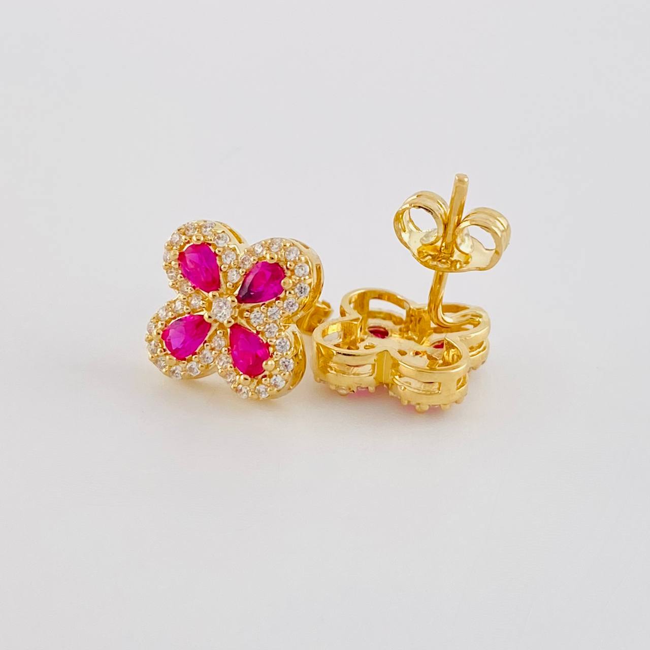 Topos Flor Trebol Tupido 2.45g / 9.05mm Oro Amarillo 18K