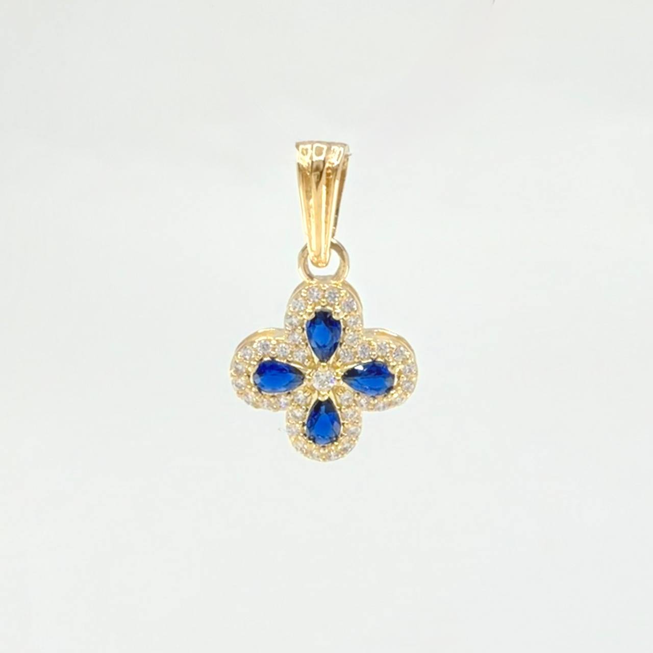 Dije Flor Trebol Tupido 1.1g / 1.7cm Oro Amarillo 18K