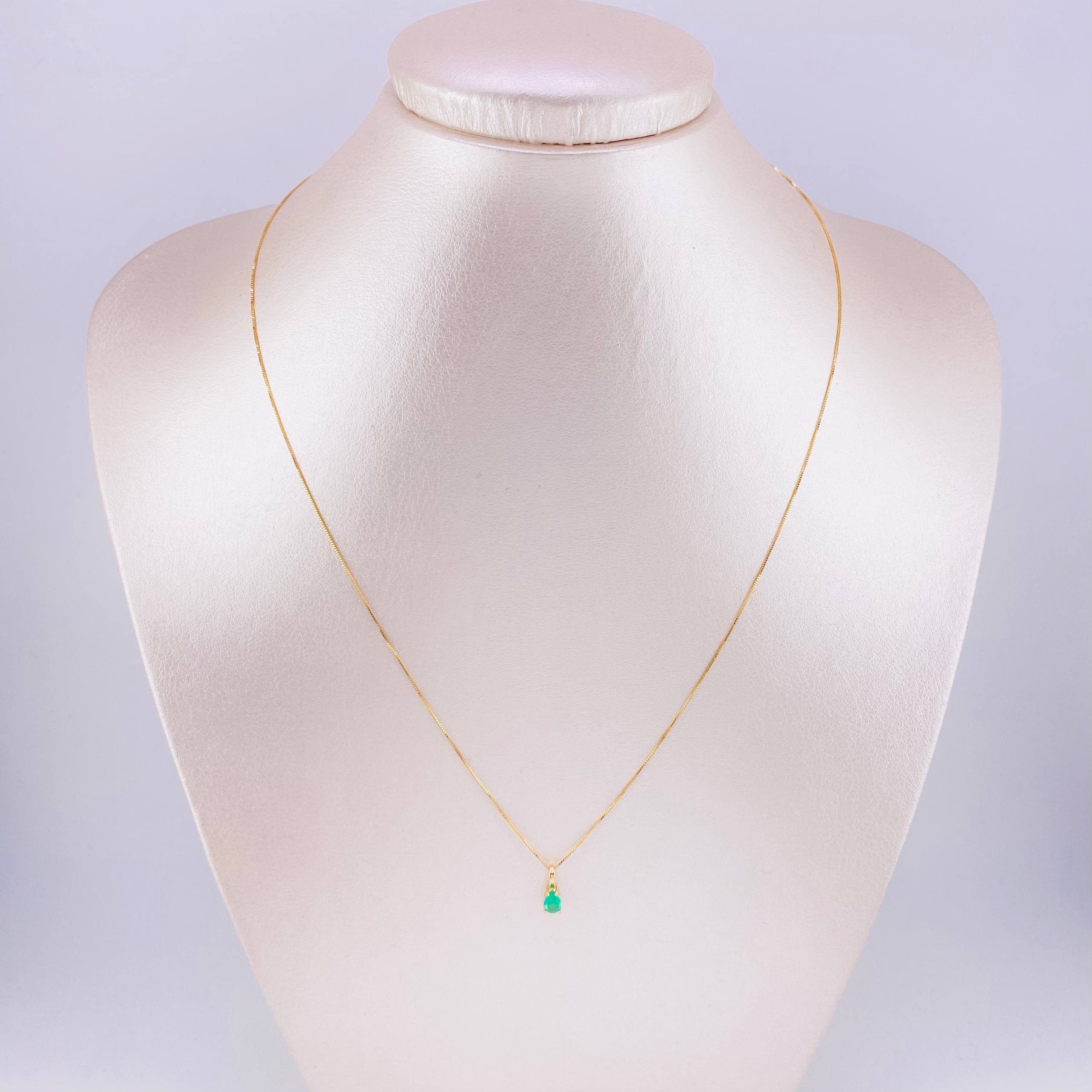 Set Cadena Veneciana + Dije Sencillo Lagrima Esmeralda 19 Pts / 1.05 g / 45 cm Oro Amarillo 18K
