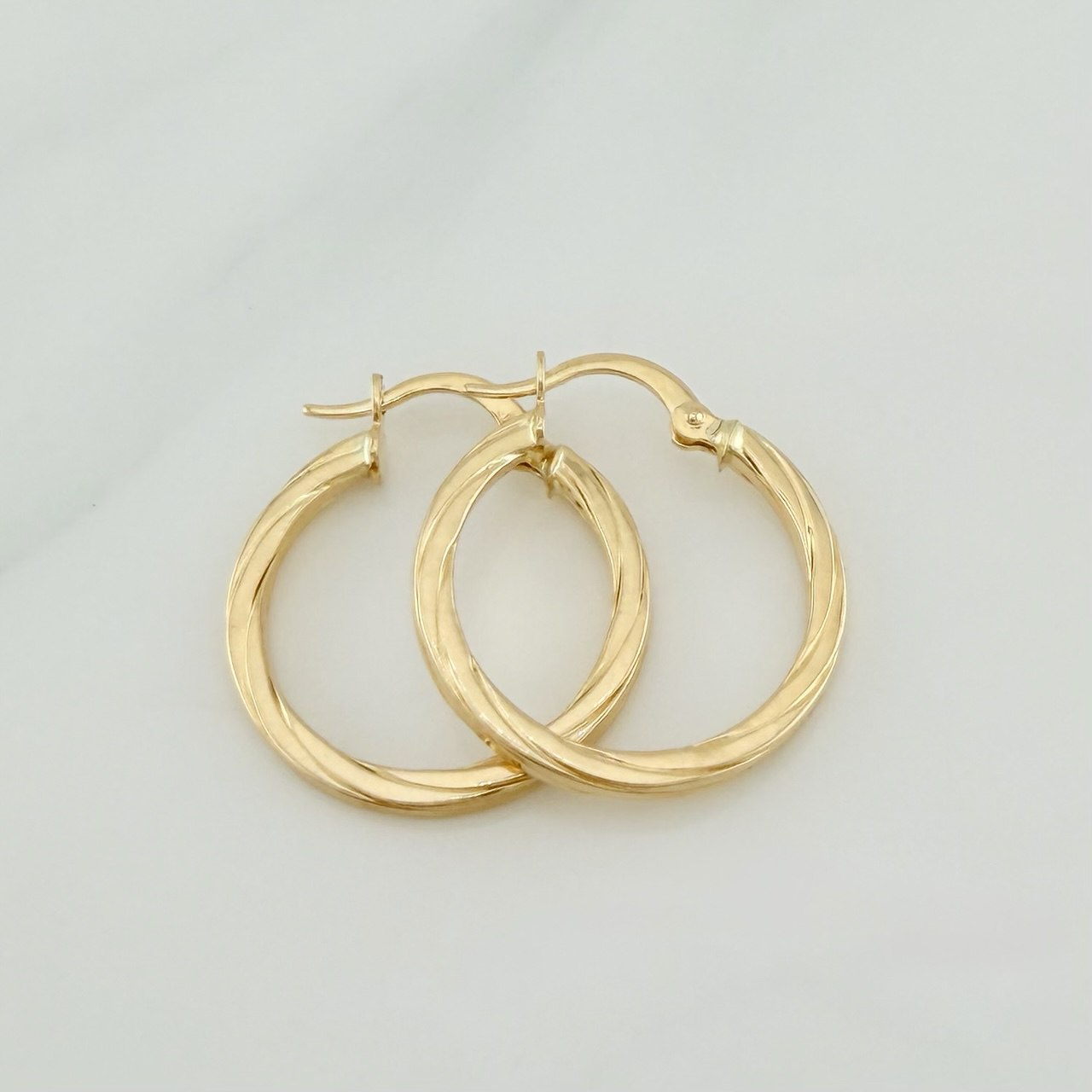 Candongas Osiris 1.65 g / 2.4 cm Oro Amarillo 18K