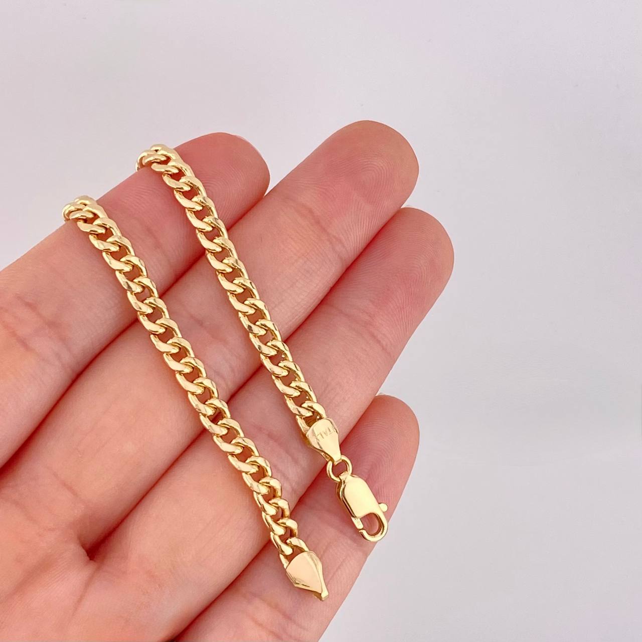 Cadena Cubana 14.45g / 60cm / 4.3mm Oro Amarillo 18K