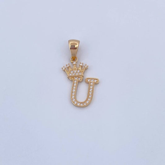 Dije Letra U Corona 1.65gr / 2.6cm / Circones Blancos Oro Amarillo 18K &