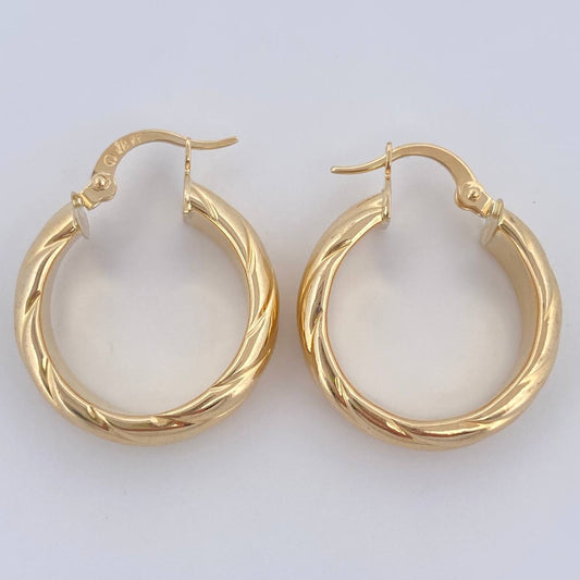 Candongas Semi 5.1gr / 2.5cm / Oro 18K $