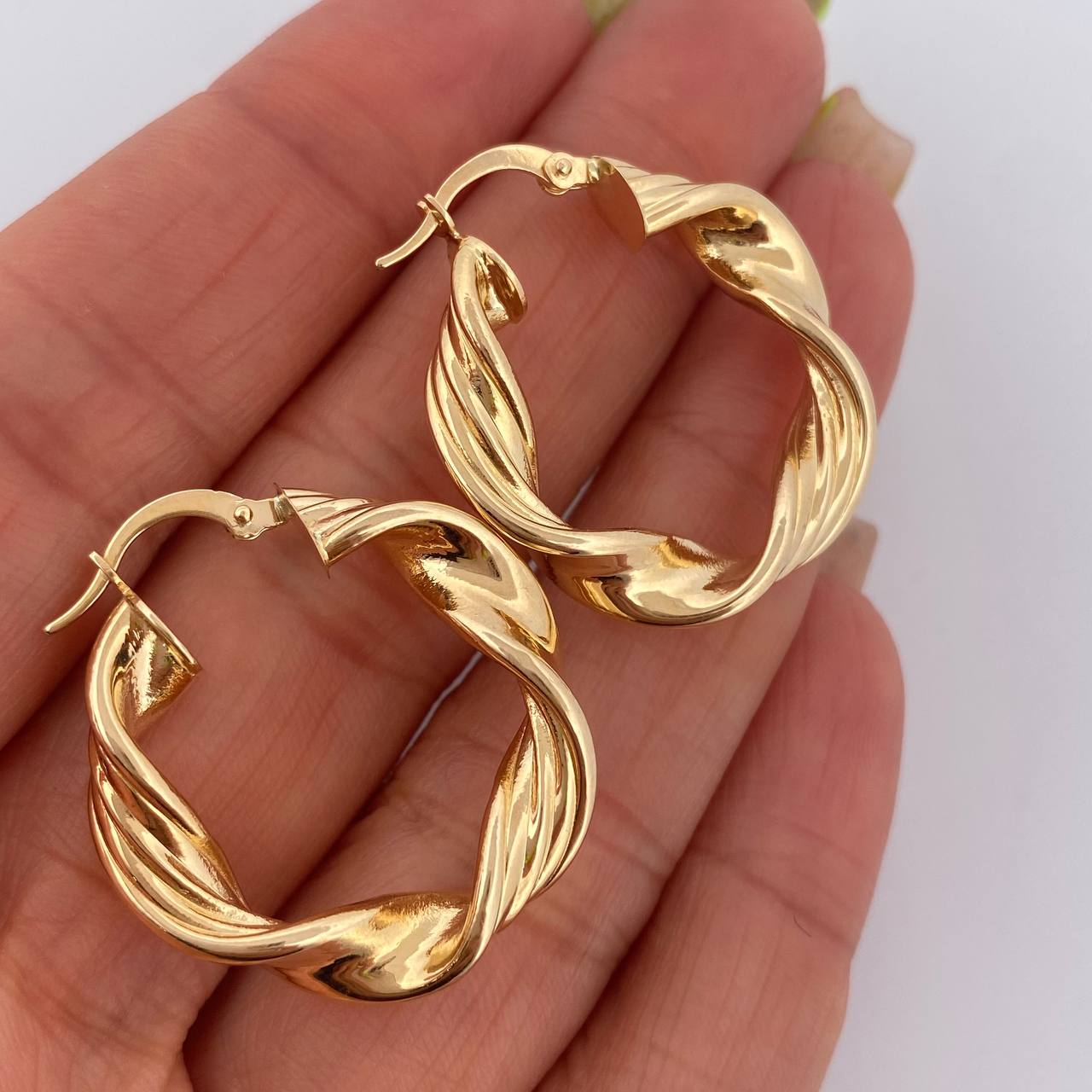 Candongas Nico 4.85gr / 3cm / Oro 18K $